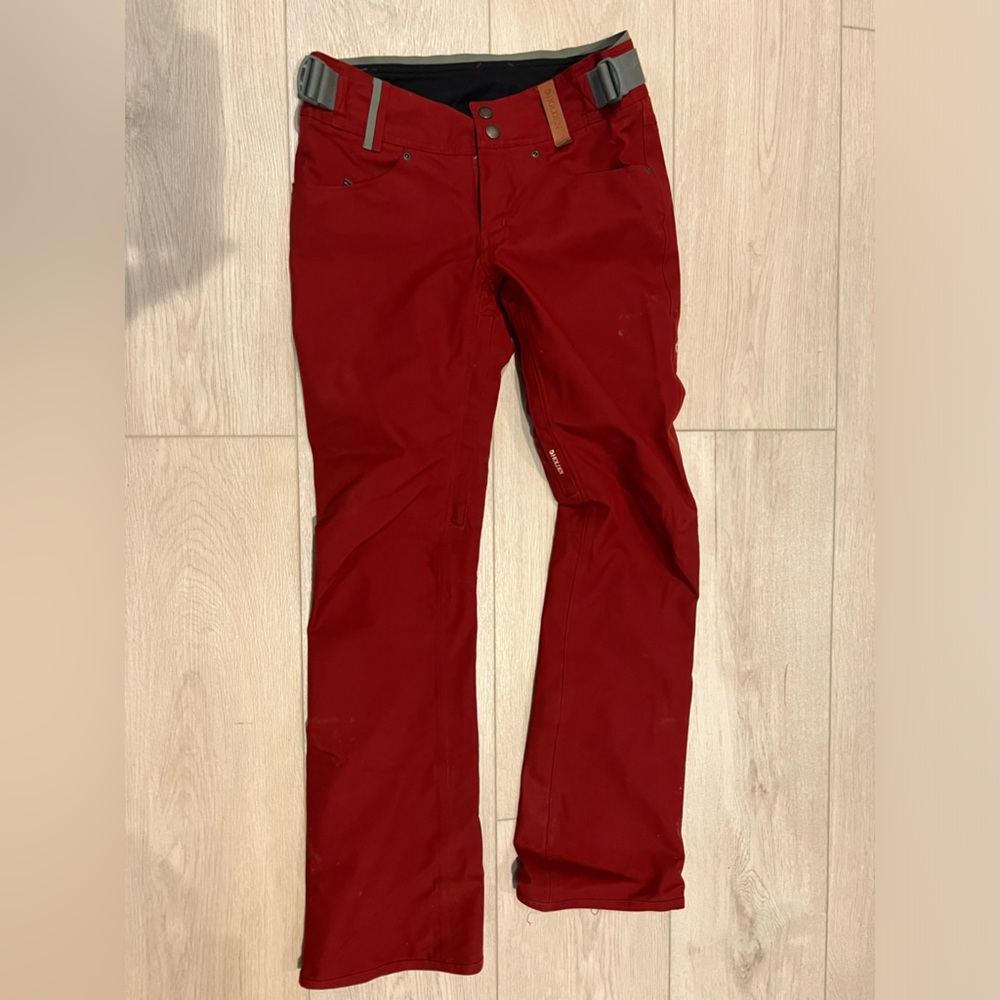 Holden Women's Red Snowboard Pants Medium